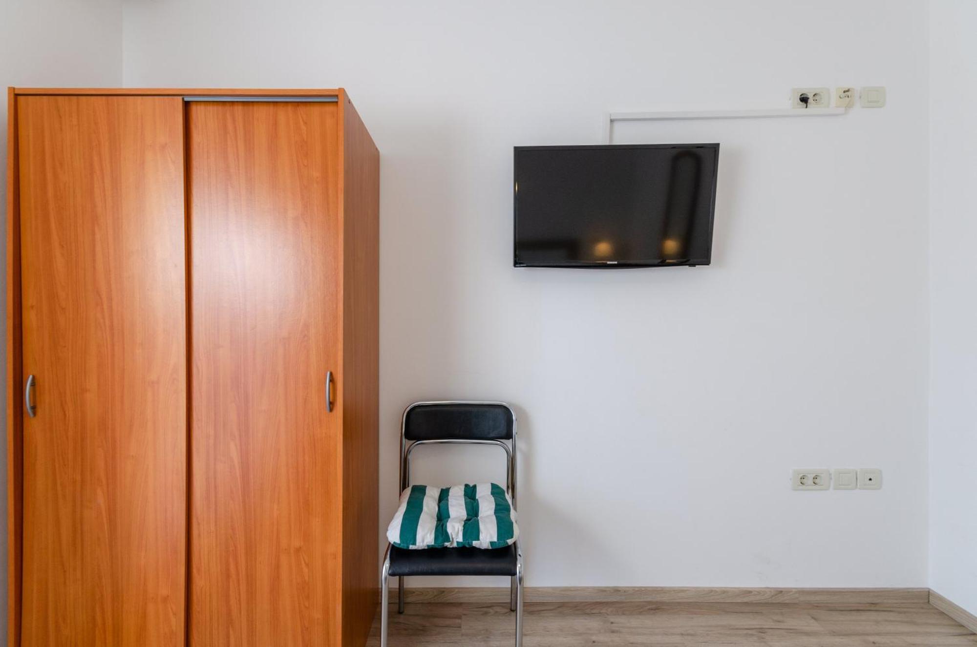 Seaside Guesthouse By Jr City Apartments Jadranovo Room photo